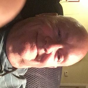 Meet your Posher, Dennis